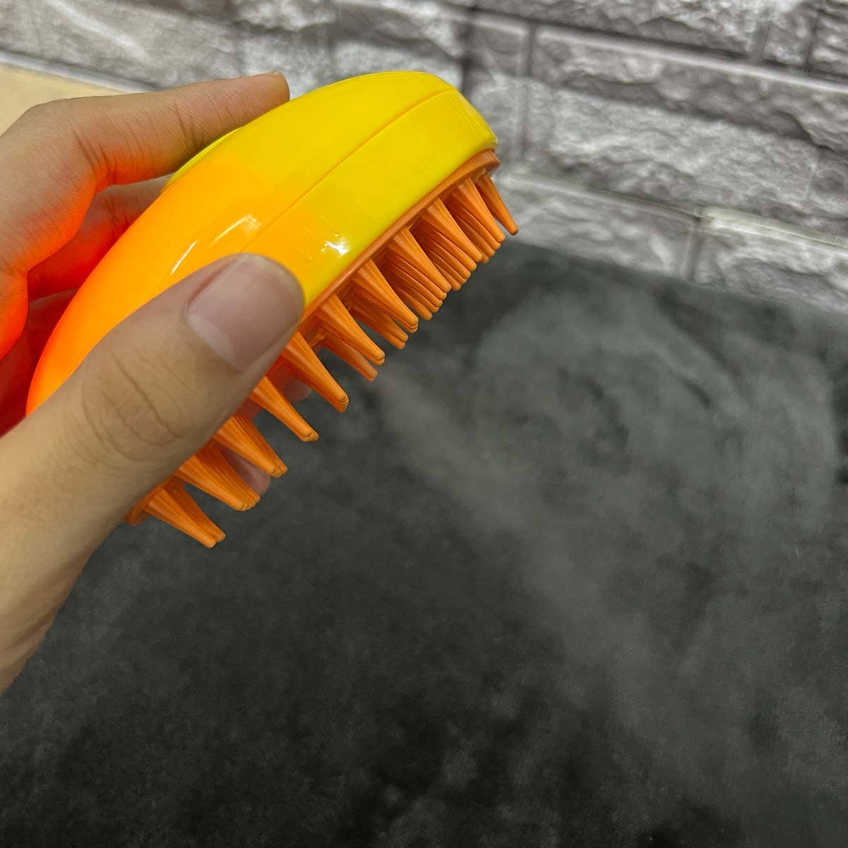 Miniatura 2 de Cepillo Masajeador Quita Pelos JL02